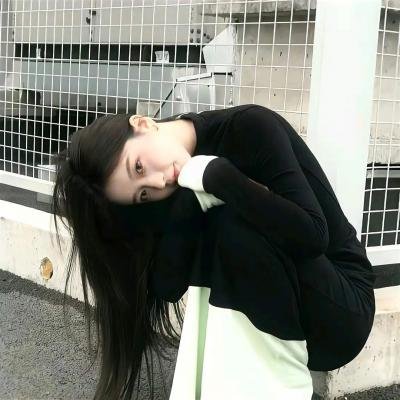 在凡妲的小房间里